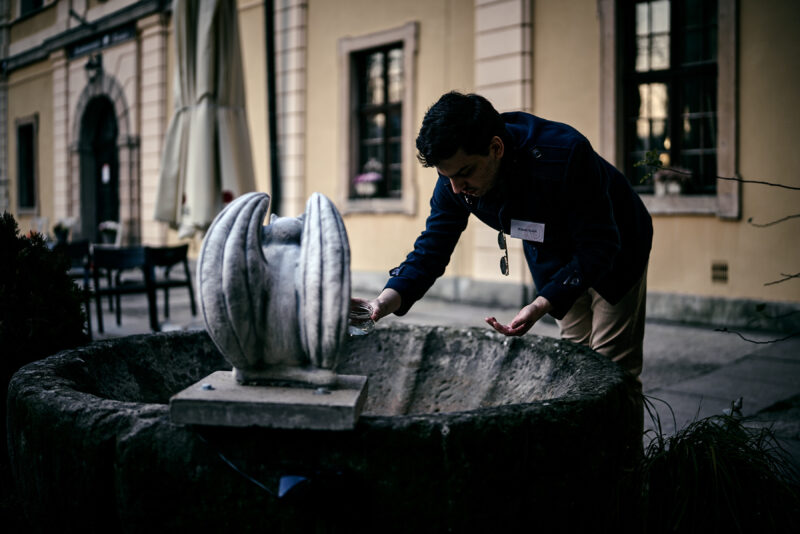 larp.reporter_3927_7IV01869