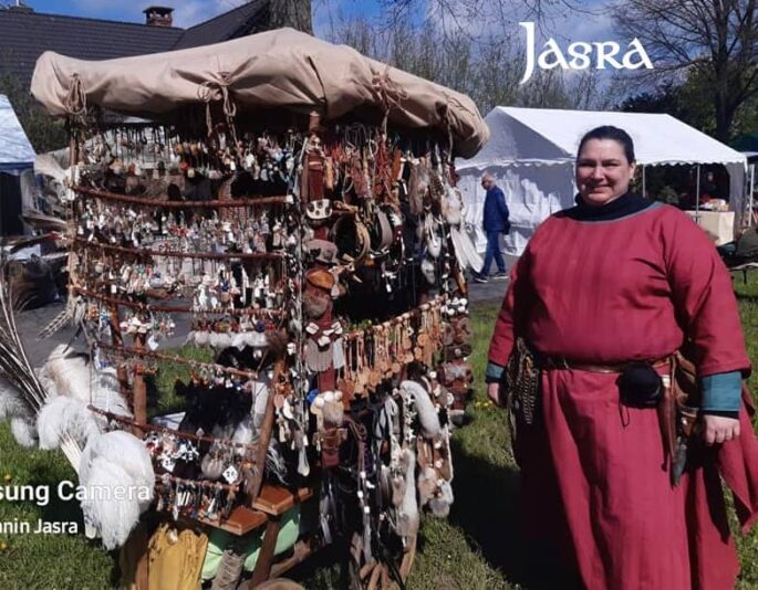 Jasra die fliegende Händlerin Reileifzen Kirschblütenfest 3
